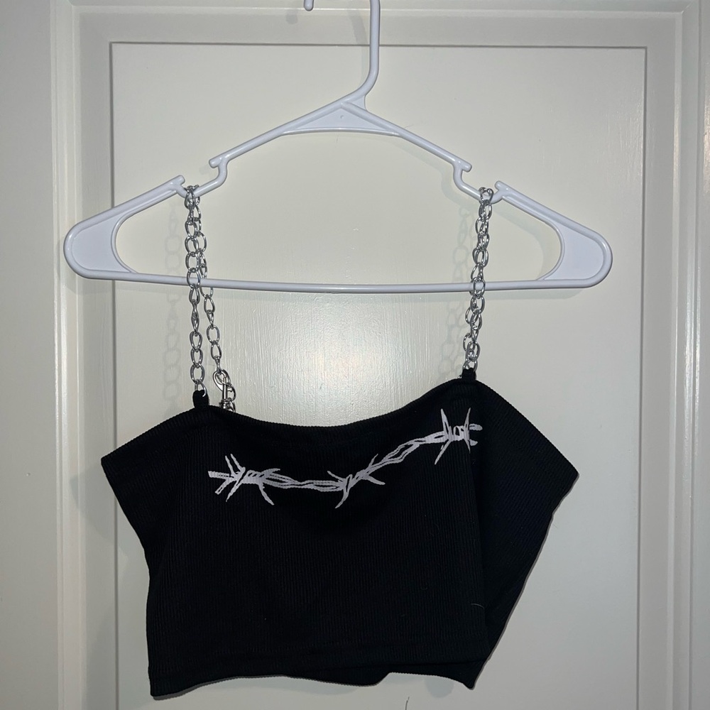 ROMWE Cropped Tanktop w/ Chain Straps
